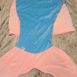 Mermaid sleeping bag blanket